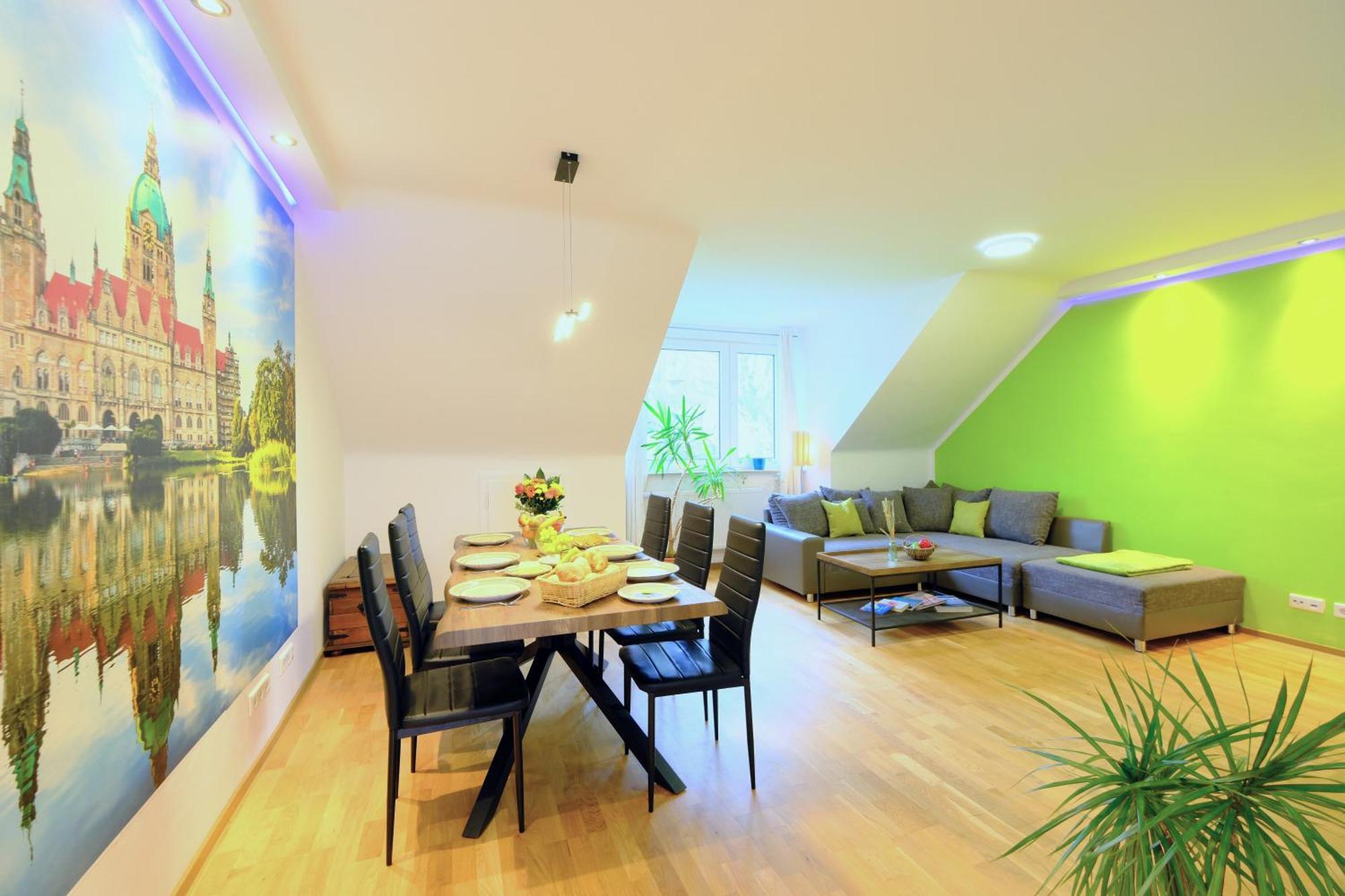 Happybnb - Stilvolles, Naturgelegenes Apartment Mit Blick Auf Den Mittellandkanal Und Die Wasserstadt Hannover - Kamin, Parken Und Spielplatz Buitenkant foto